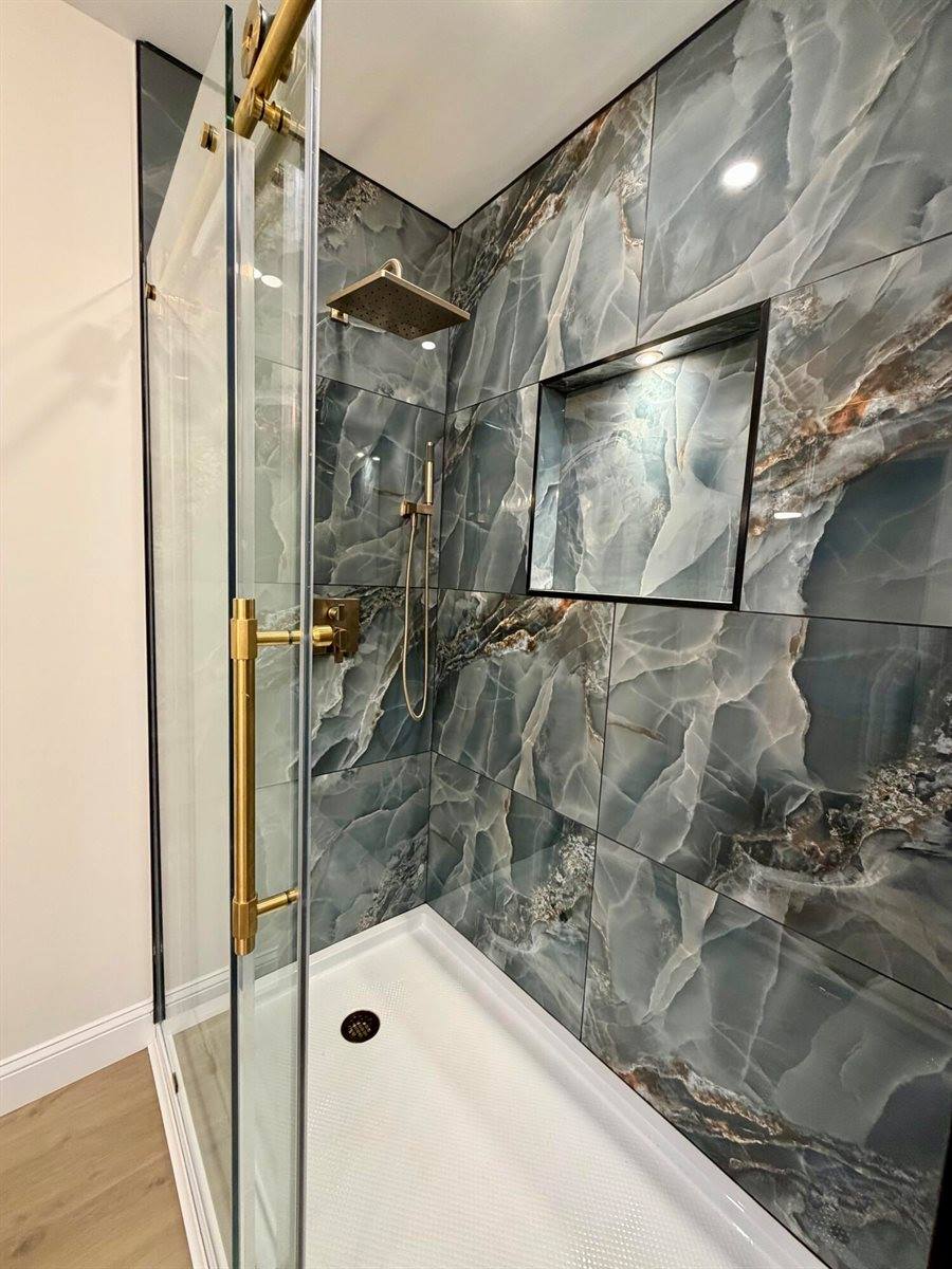 308 Clark Road, Hermon, ME 04401