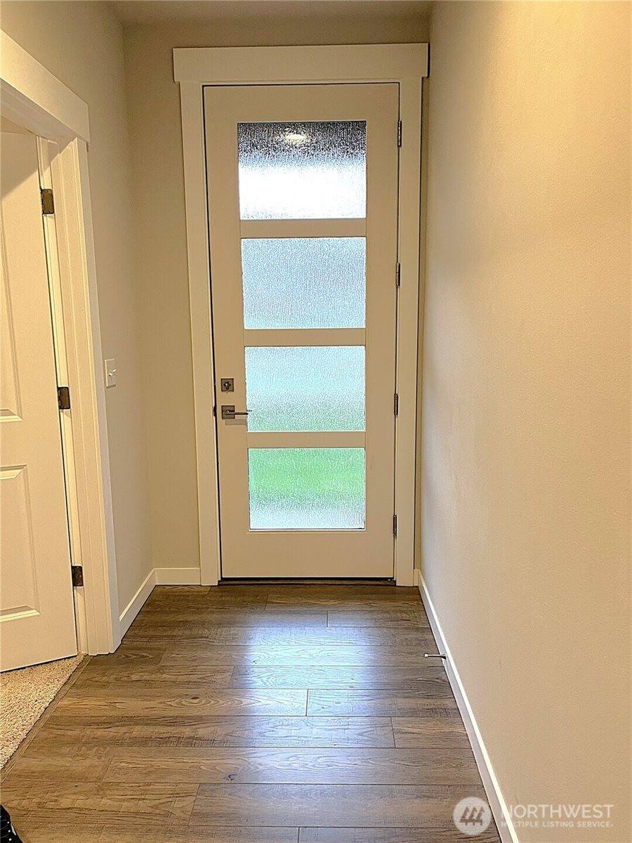 3221 Deol Lane, Mount Vernon, WA 98273