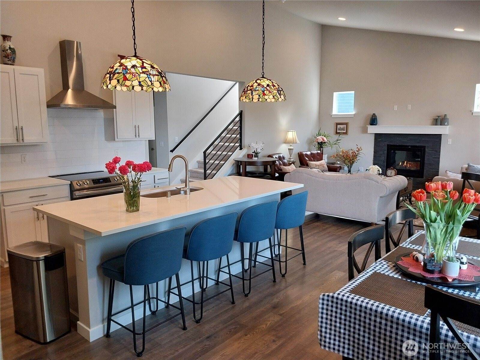 3221 Deol Lane, Mount Vernon, WA 98273