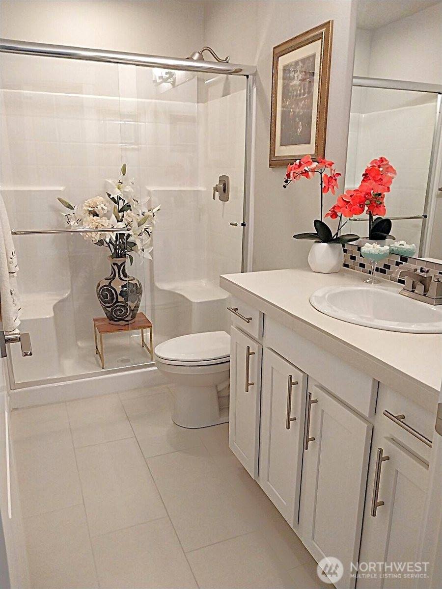 3221 Deol Lane, Mount Vernon, WA 98273