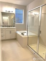 3221 Deol Lane, Mount Vernon, WA 98273