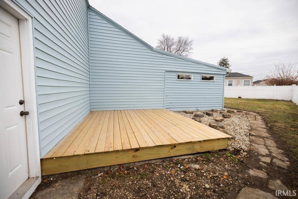 1308 N Woodridge Avenue, Muncie, IN 47304