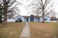 1308 N Woodridge Avenue, Muncie, IN 47304