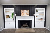 1308 N Woodridge Avenue, Muncie, IN 47304