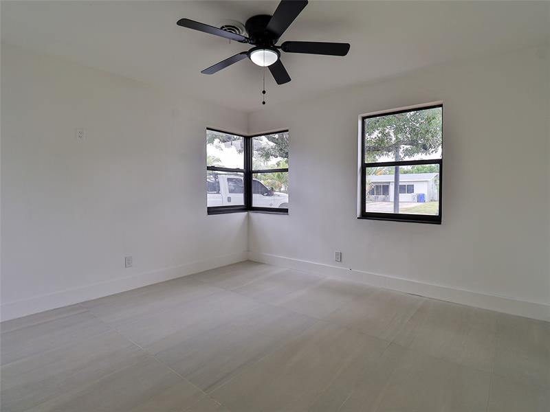 2820 NE 9th Ter, Pompano Beach, FL 33064