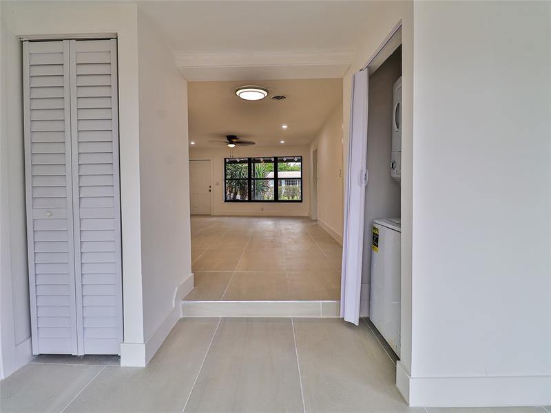 2820 NE 9th Ter, Pompano Beach, FL 33064