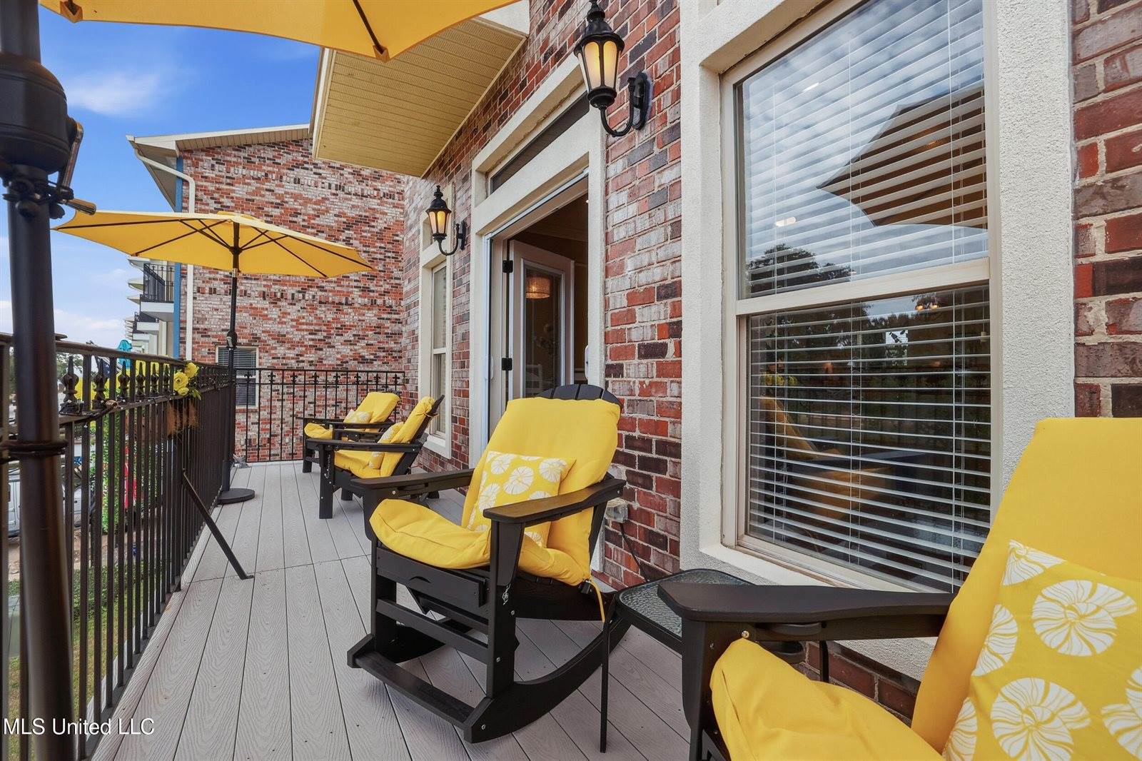 17 Oak Alley Lane, Long Beach, MS 39560