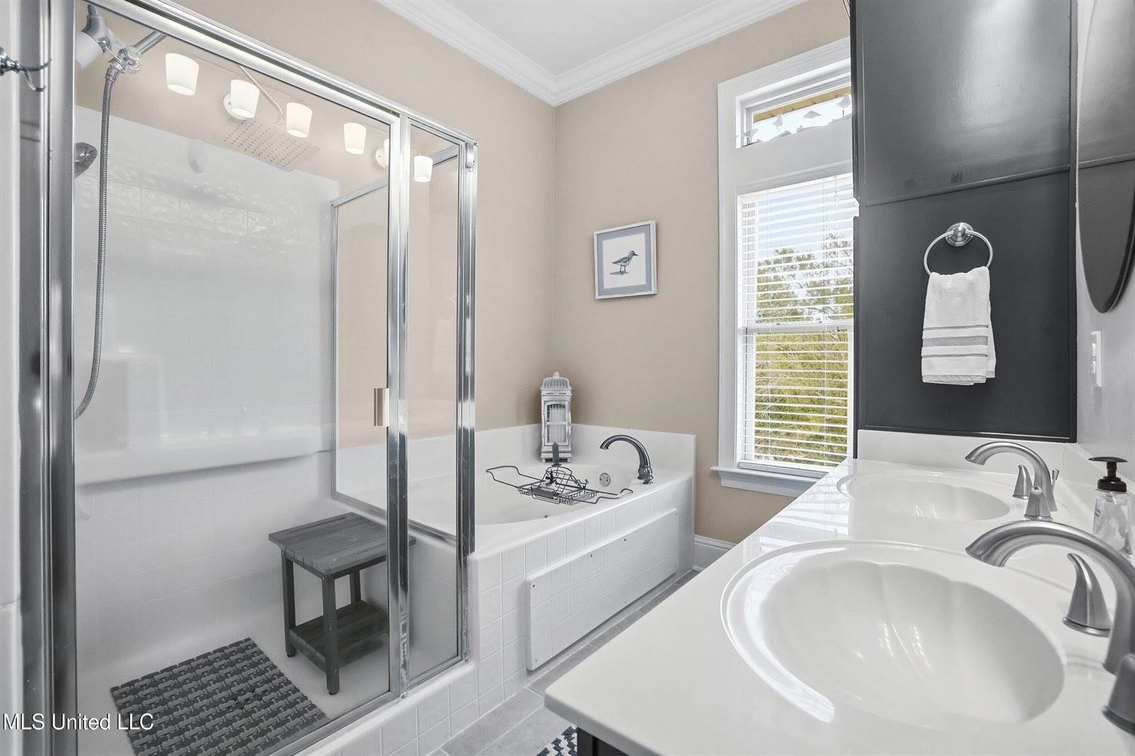 17 Oak Alley Lane, Long Beach, MS 39560