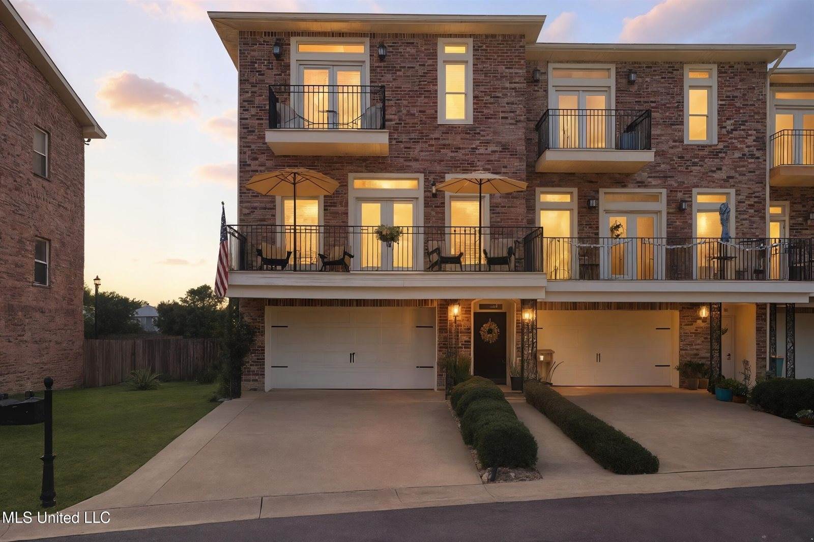 17 Oak Alley Lane, Long Beach, MS 39560