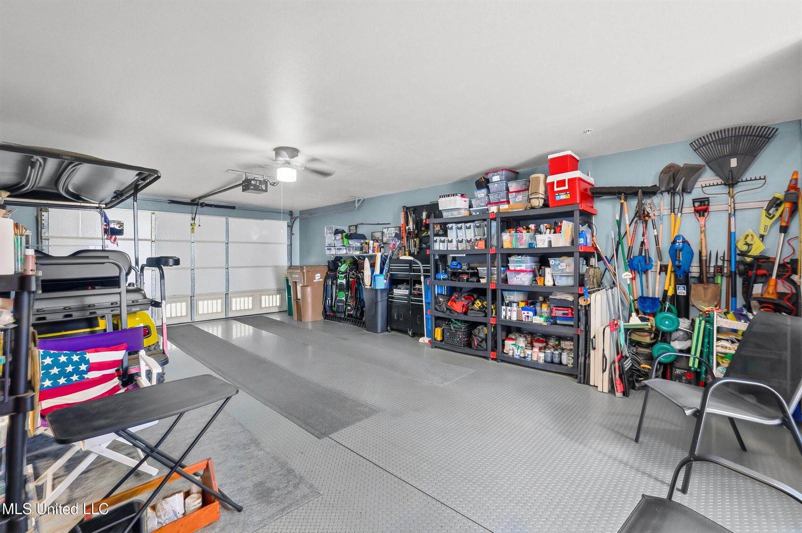 17 Oak Alley Lane, Long Beach, MS 39560