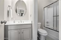 17 Oak Alley Lane, Long Beach, MS 39560