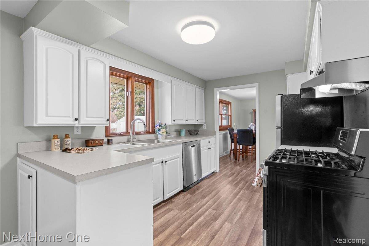 60658 Sue Street, SouthLyonCity_Oakland, MI 48178