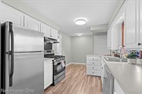 60658 Sue Street, SouthLyonCity_Oakland, MI 48178