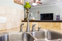 16785 S Lakeview Dr, Troup, TX 75789