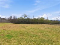 13854 Harbor Drive, Woodway, TX 76712