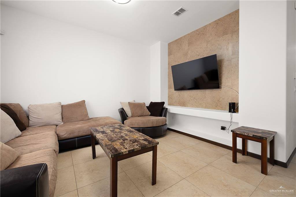 4217 Colbath Avenue, McAllen, TX 78503