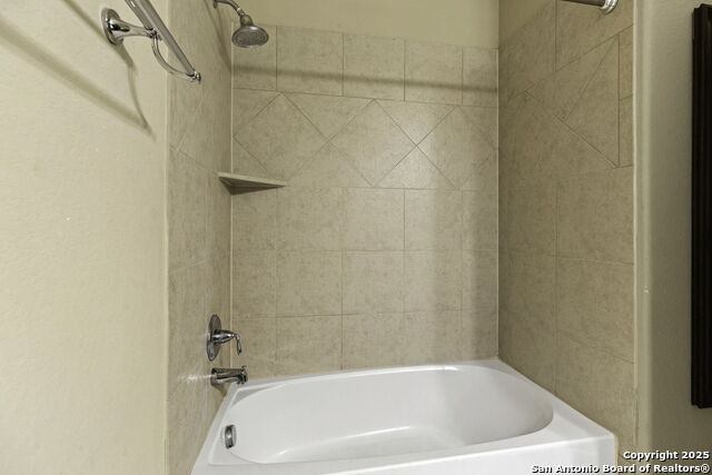 8250 Cruiseship Bay, San Antonio, TX 78255