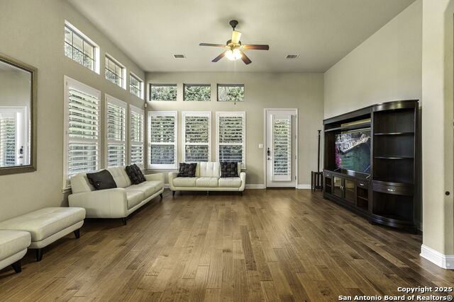 8250 Cruiseship Bay, San Antonio, TX 78255