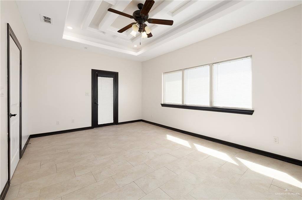 7027 North 3rd Street, McAllen, TX 78501