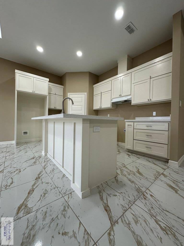 3744 Paseo Cafetos St, Brownsville, TX 78526