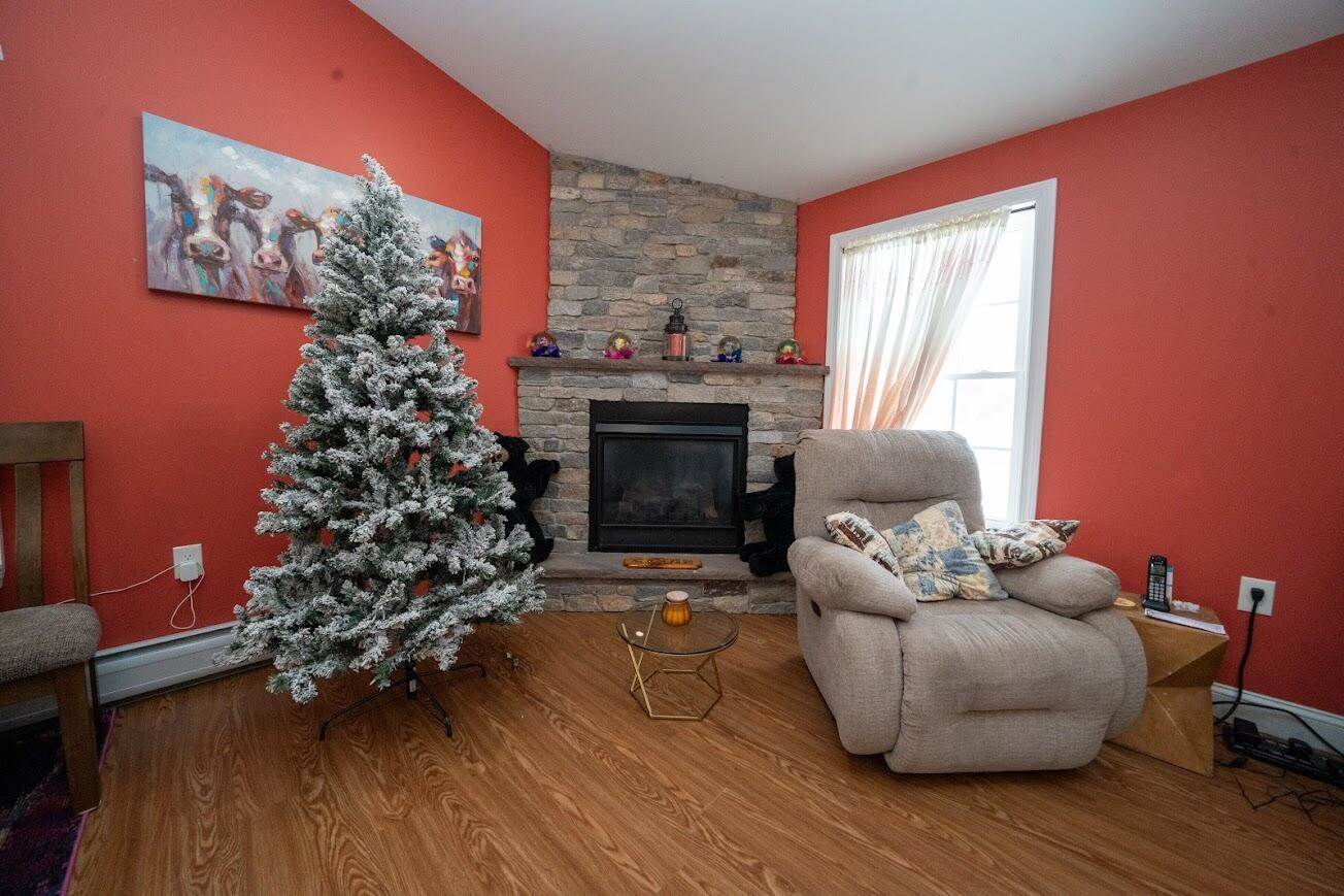 92 Waning Road, Unity, ME 04988