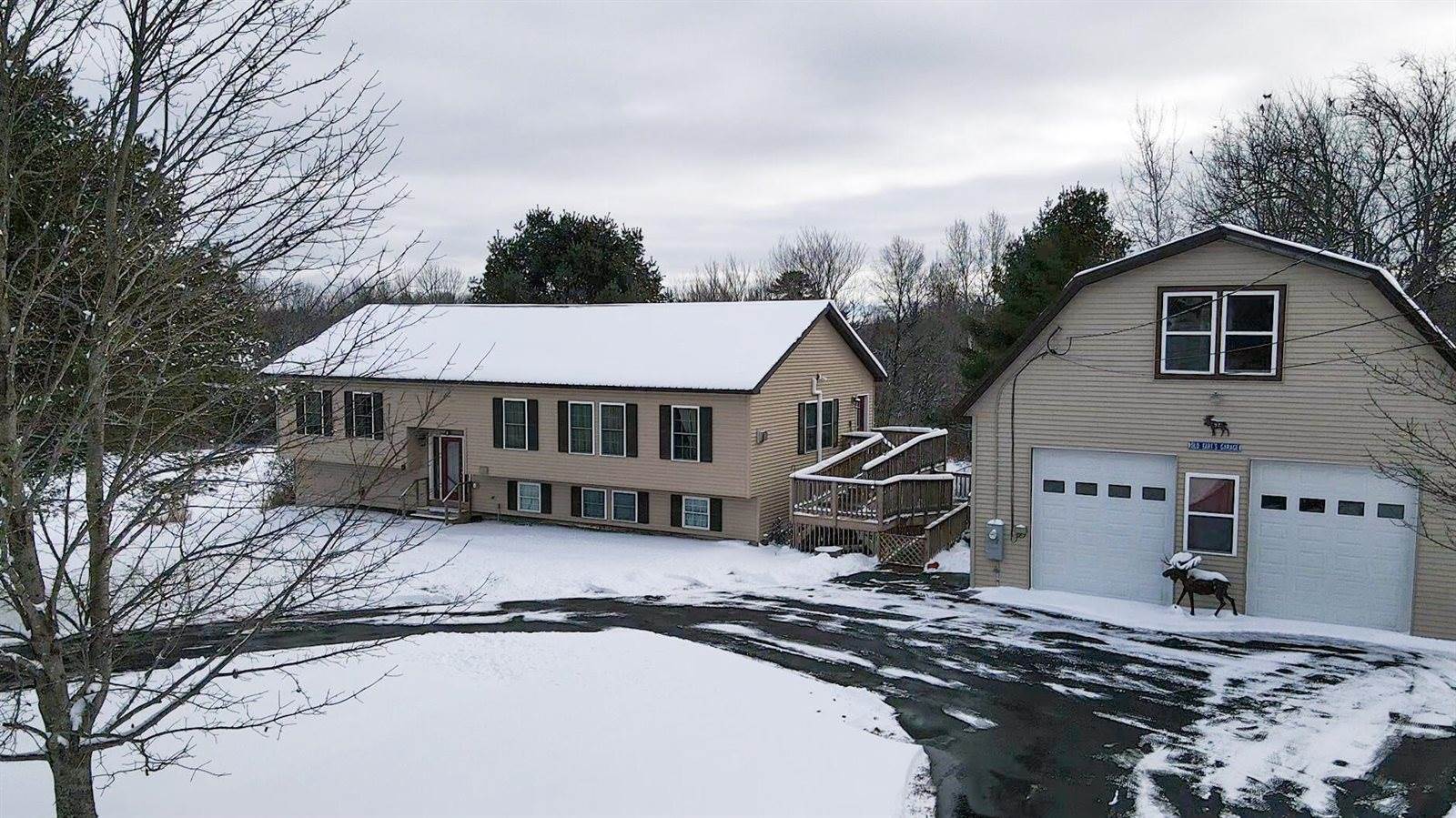 92 Waning Road, Unity, ME 04988