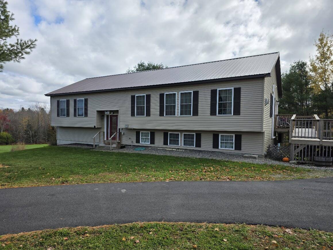 92 Waning Road, Unity, ME 04988