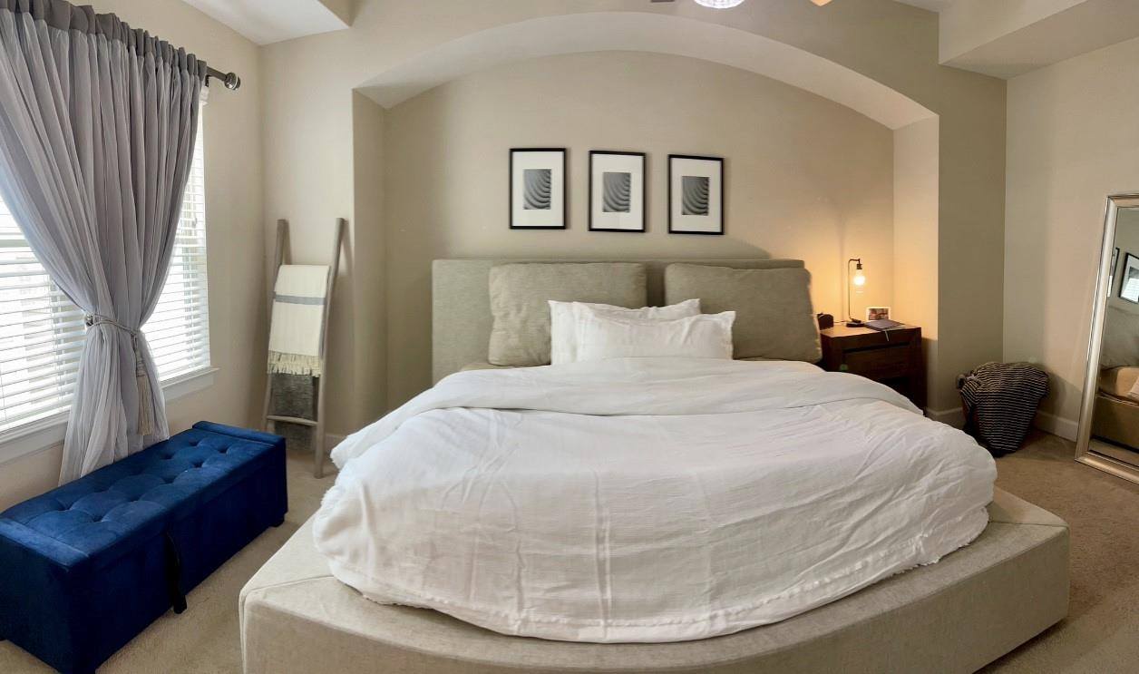 11605 Main Birch Drive, Houston, TX 77025