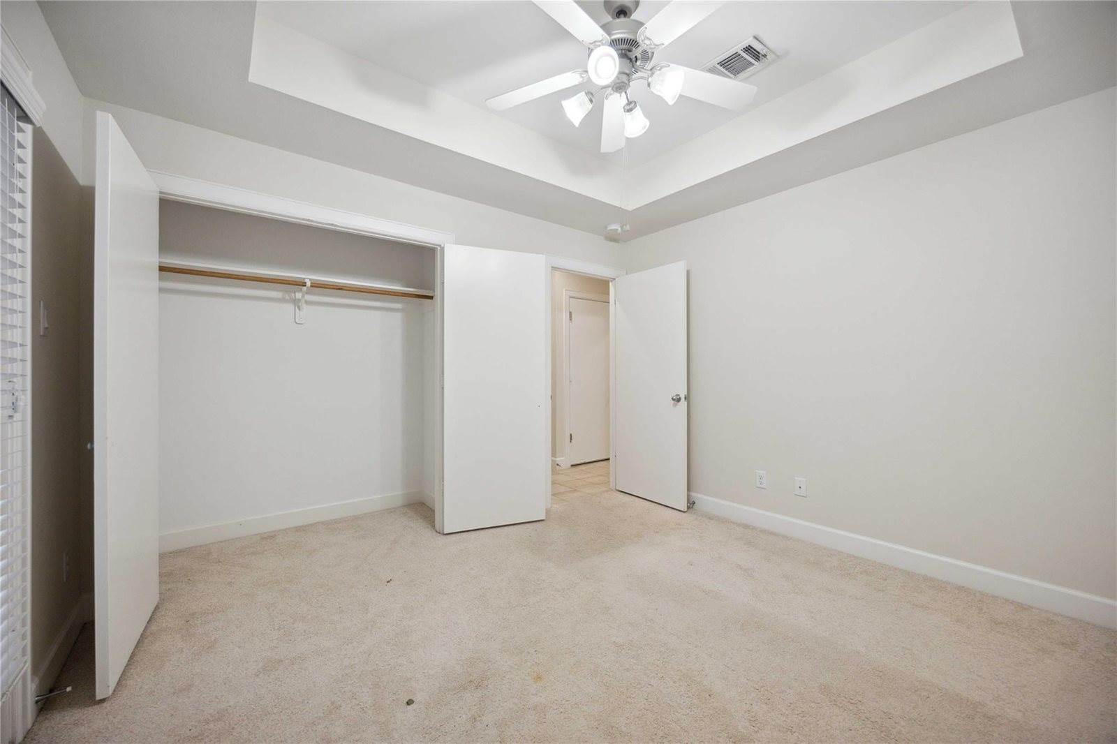 11605 Main Birch Drive, Houston, TX 77025