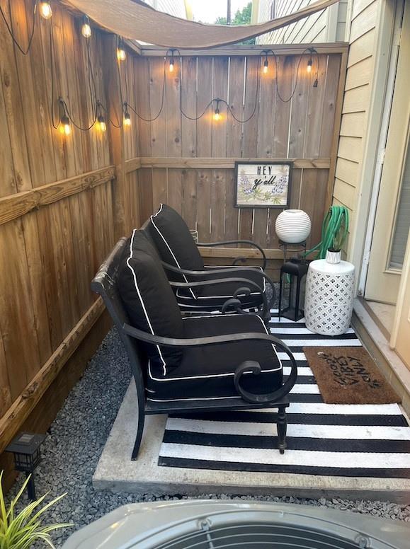 11605 Main Birch Drive, Houston, TX 77025