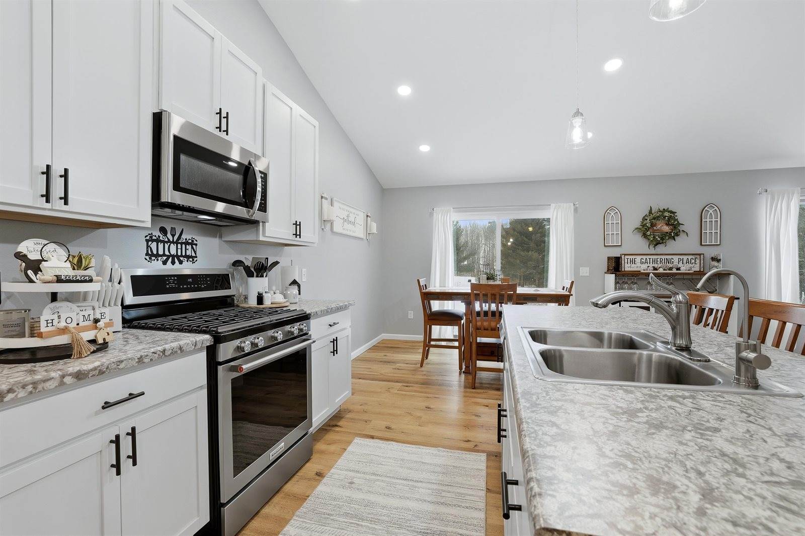 831 Fairway Drive, Mosinee, WI 54455