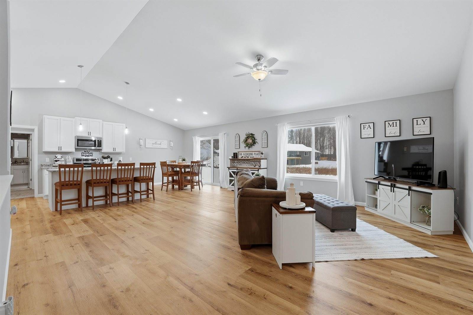 831 Fairway Drive, Mosinee, WI 54455