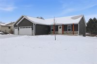 831 Fairway Drive, Mosinee, WI 54455