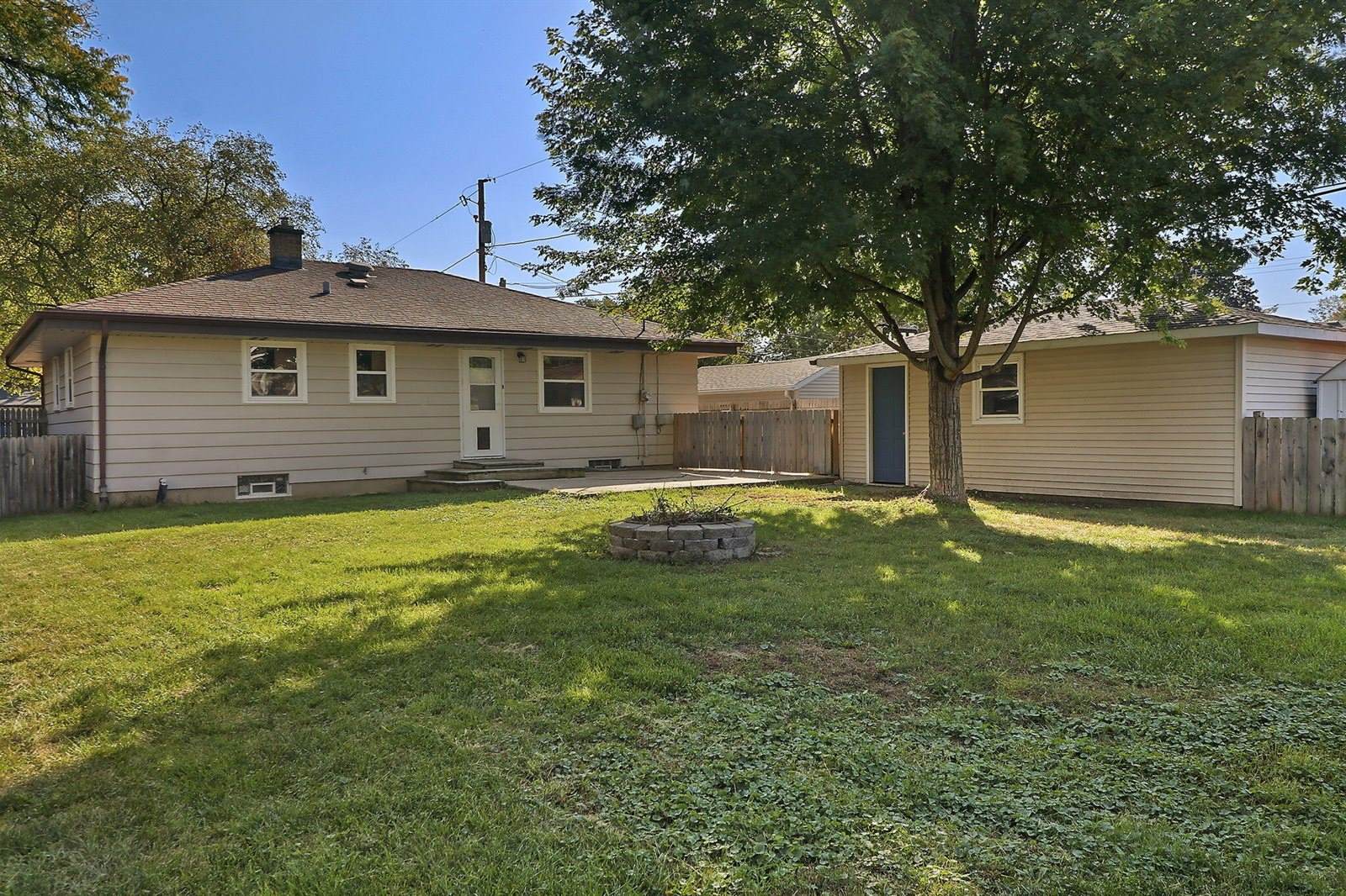 7840 43rd Ave, Kenosha, WI 53142