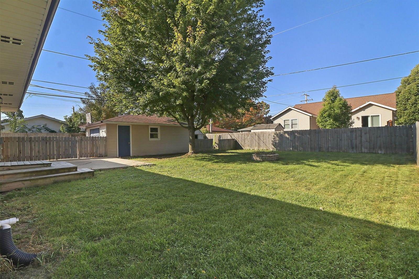 7840 43rd Ave, Kenosha, WI 53142