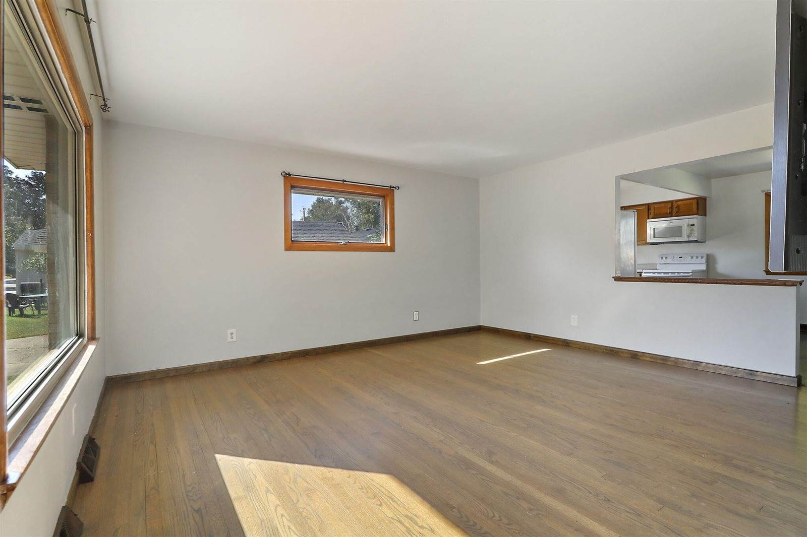 7840 43rd Ave, Kenosha, WI 53142