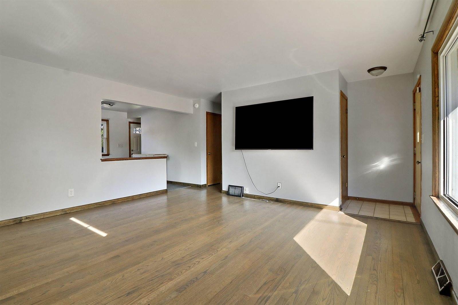 7840 43rd Ave, Kenosha, WI 53142