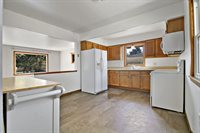 7840 43rd Ave, Kenosha, WI 53142