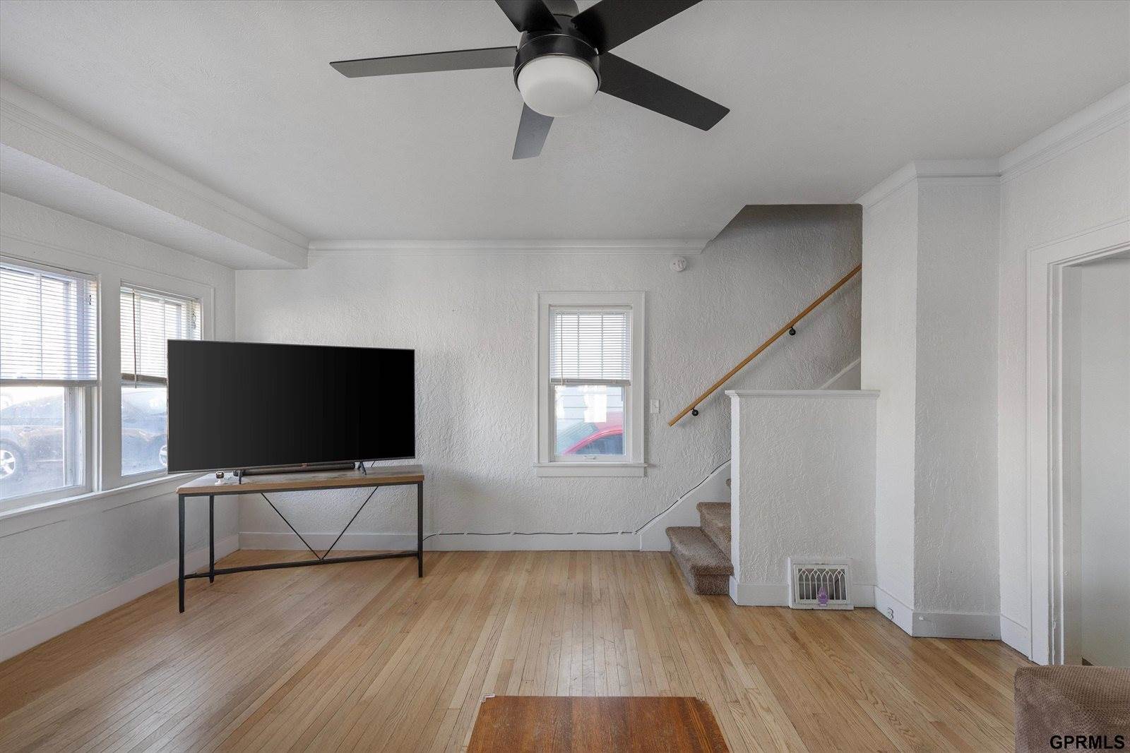 5112 South 20 Street, Omaha, NE 68107