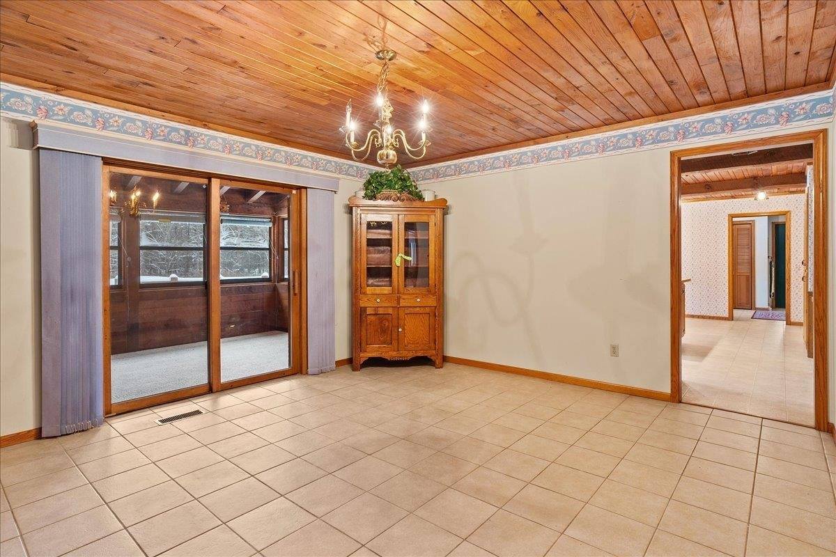 205070 Marsh Run Lane, Marshfield, WI 54449