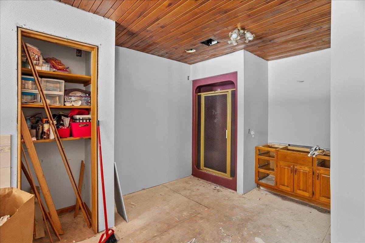 205070 Marsh Run Lane, Marshfield, WI 54449