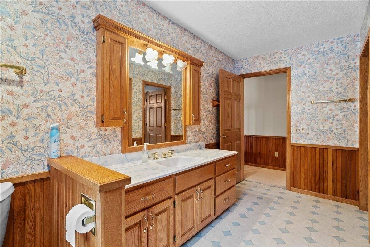 205070 Marsh Run Lane, Marshfield, WI 54449