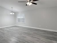 3013 North 36th Ave, Milton, FL 32583