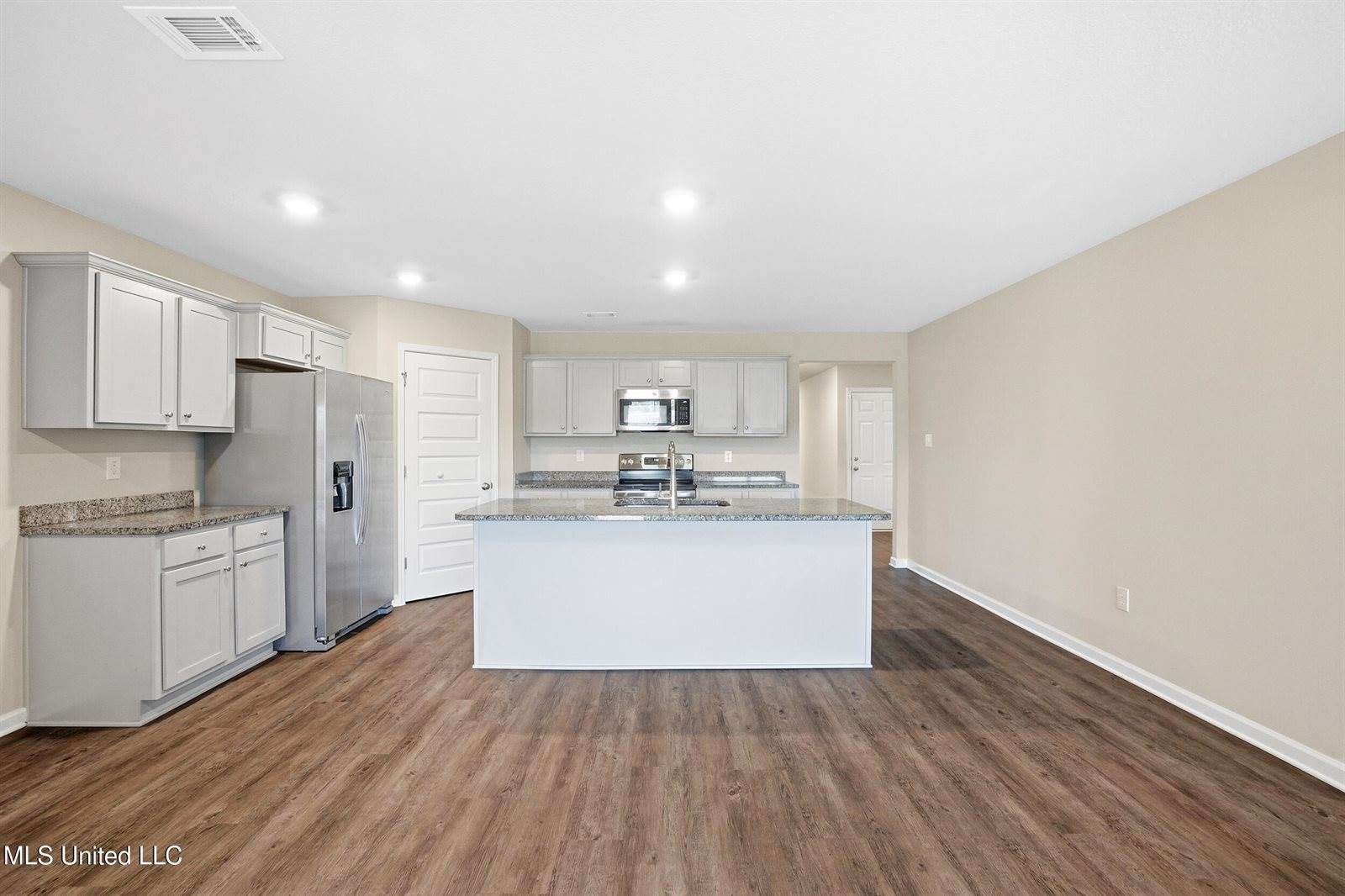 9479 Emersyn Lane, Biloxi, MS 39532