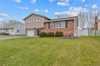 217 Tilden Drive, DeWitt, NY 13057