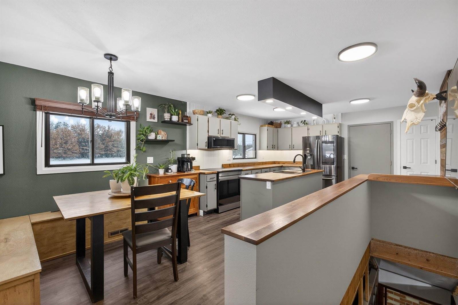 349 Crestview Lane, Nekoosa, WI 54457