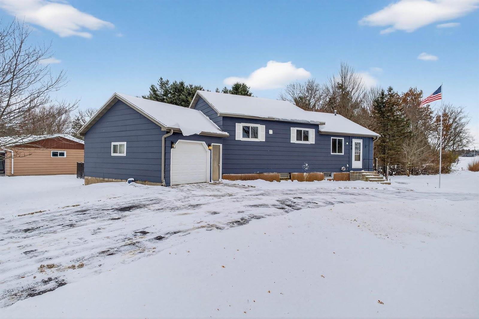 349 Crestview Lane, Nekoosa, WI 54457