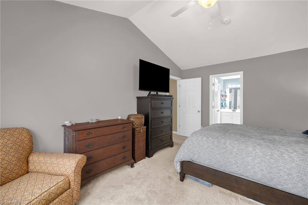 4006 Maid Marion Court, Jamestown, NC 27282