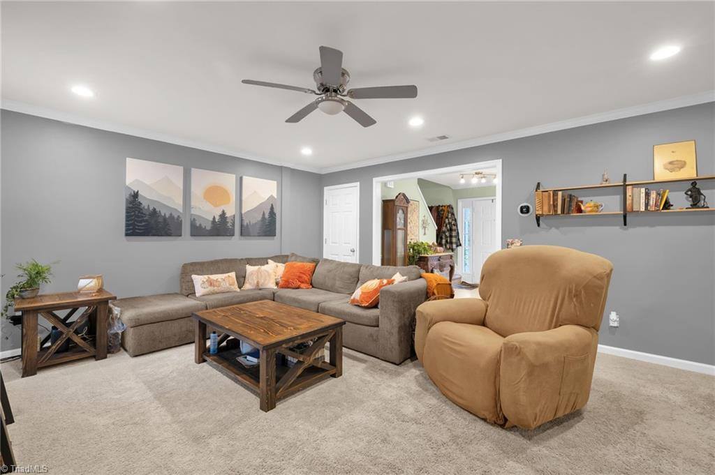 4006 Maid Marion Court, Jamestown, NC 27282