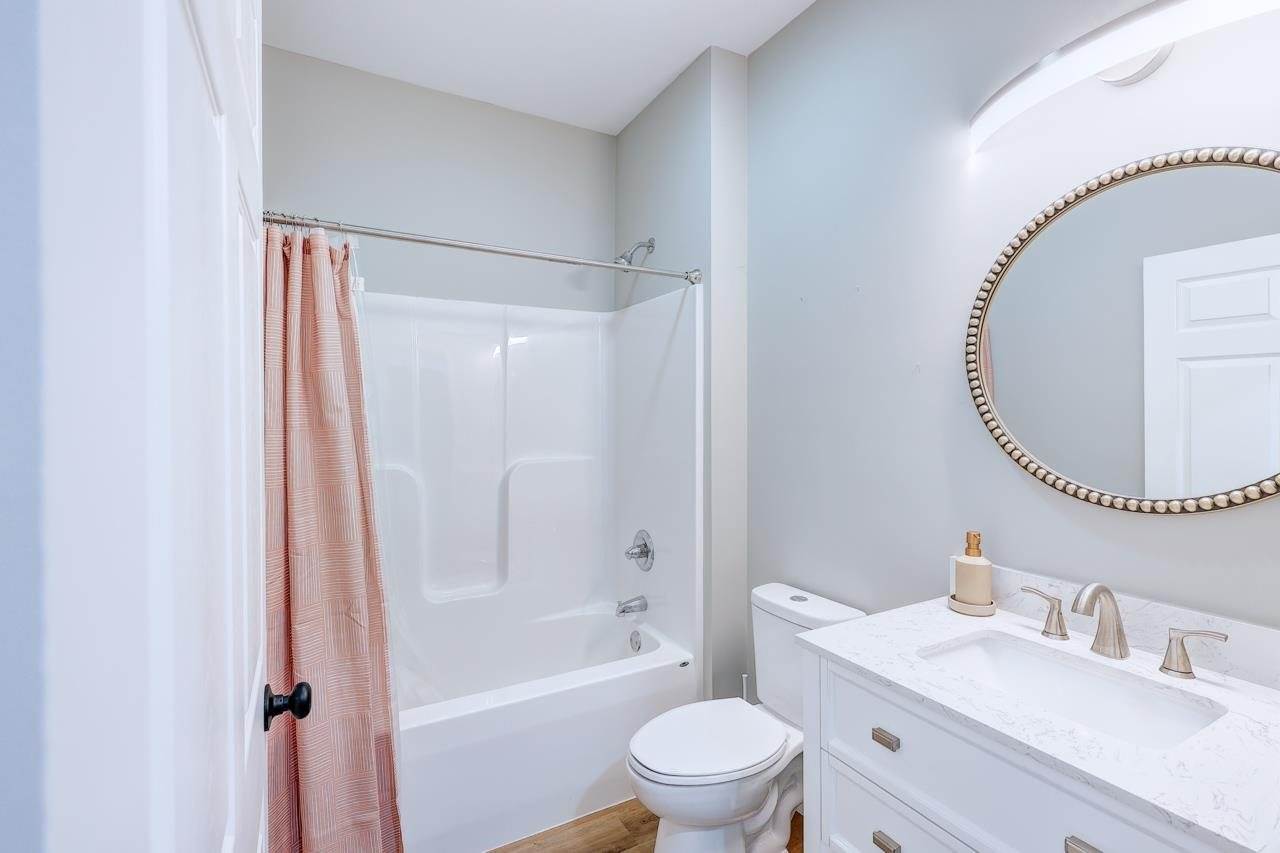 1205 East Park Glen Ct, Clearwater, KS 67026